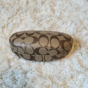 NWOT Coach Clamshell Sunglass Case